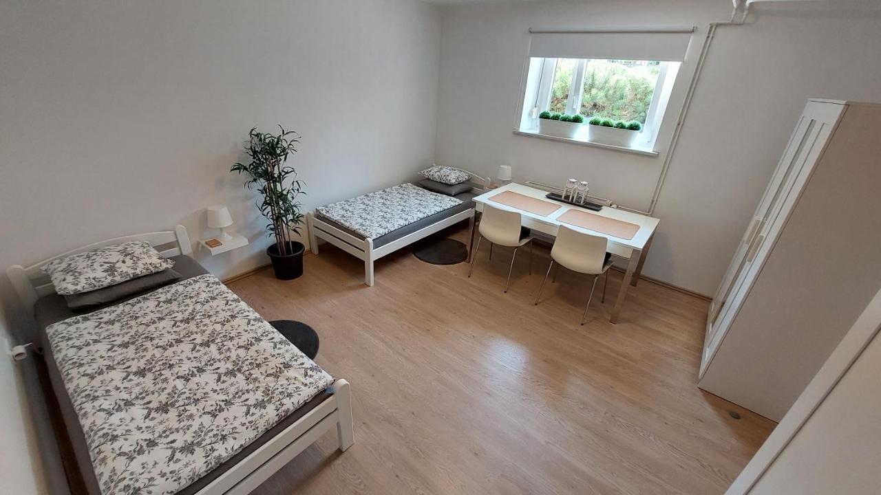 City Lodge Pine, Free Parking Lubiana Esterno foto